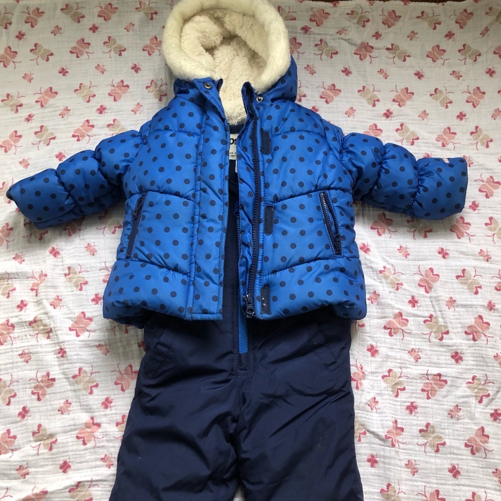 OshKosh B’Gosh 12M Snowsuit